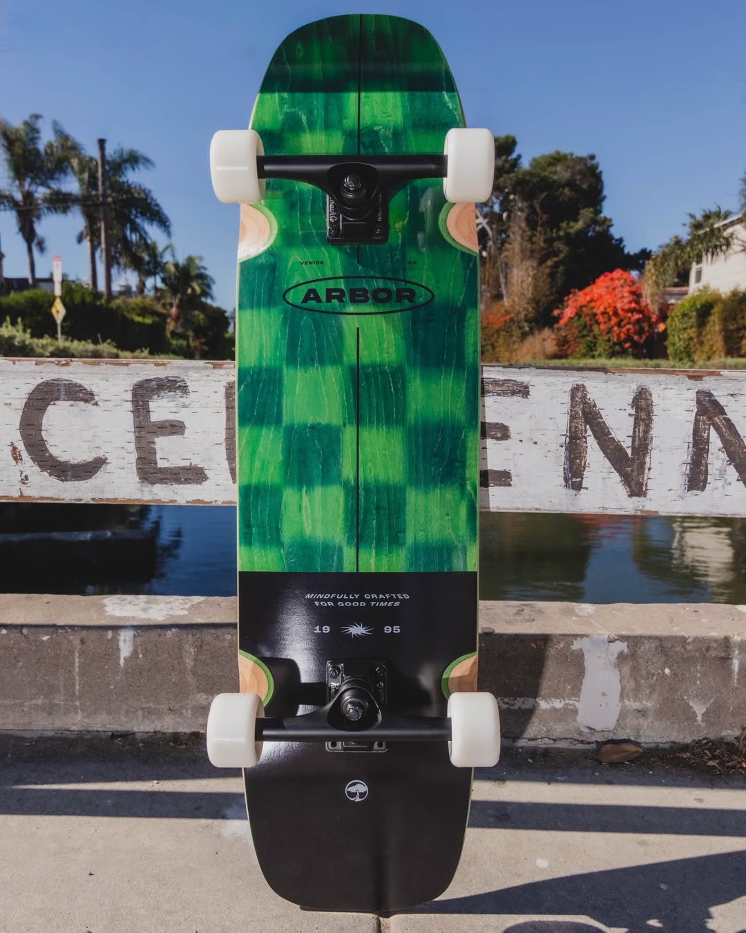 Arbor Shakedown 34" Craft — Skateboard Hybride Complet